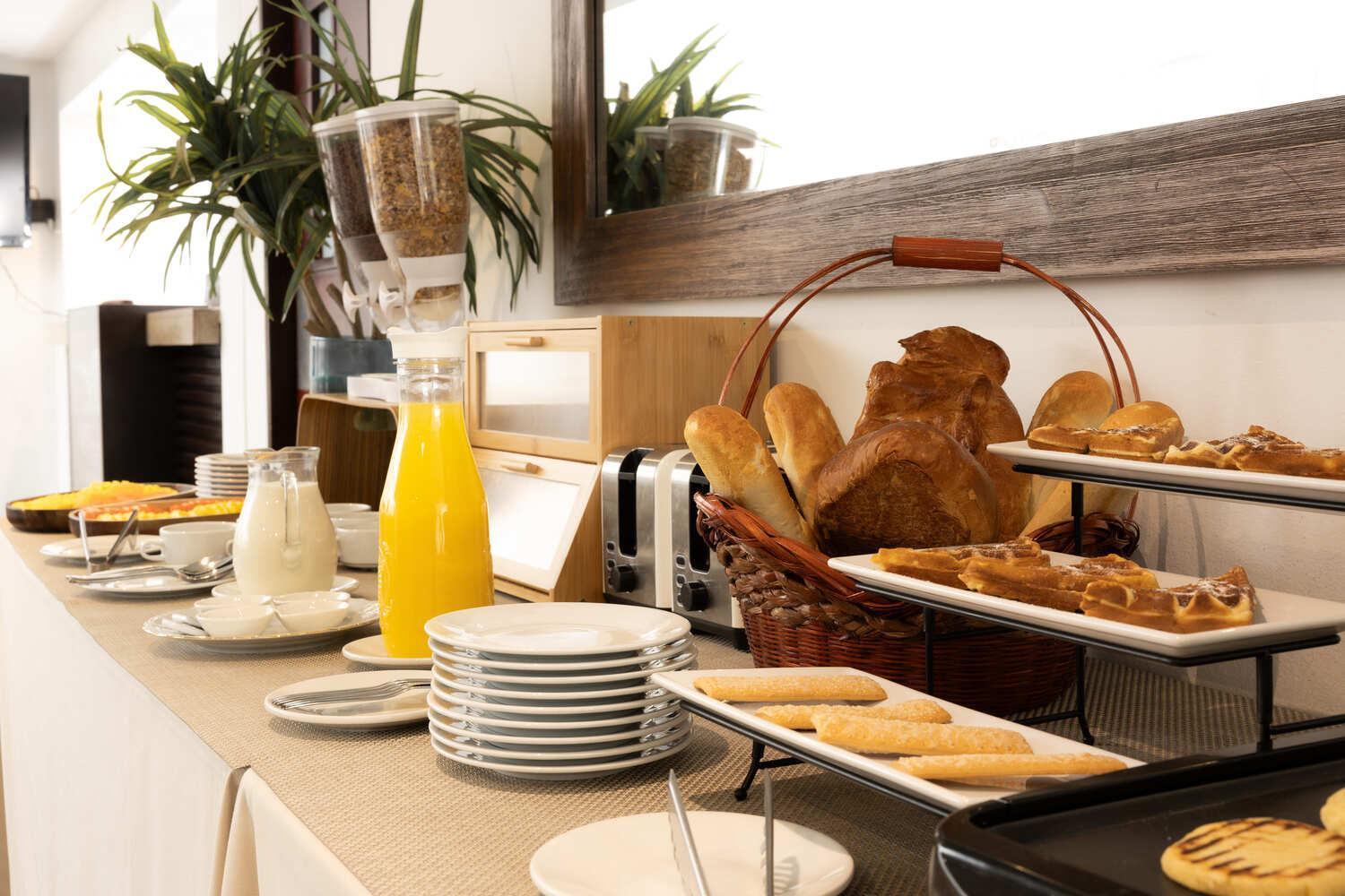 Hotel Hill House Usaquen Bogota Ngoại thất bức ảnh